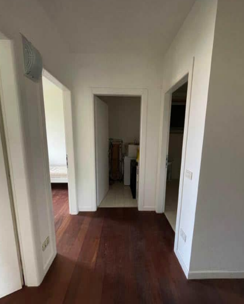 Rif. A.A.290-242

Vendita all'asta - appartamento al 1° piano in data 13 marzo 2026

Descrizione:...