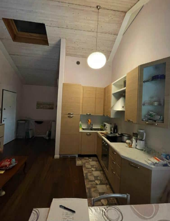 Rif. A.A.290-243

Vendita all'asta - appartamento al 2° piano in data 13 marzo 2026

Descrizione:...