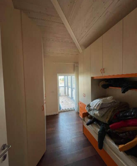 Rif. A.A.290-244

Vendita all'asta - appartamento al 2° piano in data 13 marzo 2026

Descrizione:...