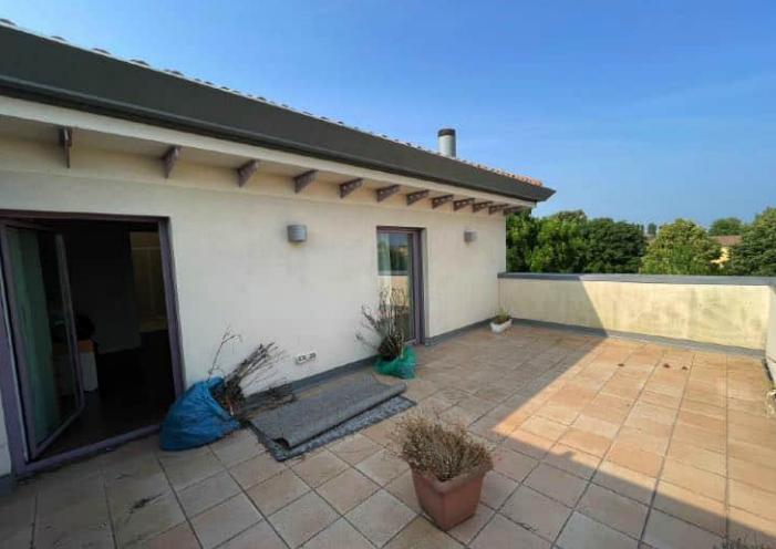 Rif. A.A.290-244

Vendita all'asta - appartamento al 2° piano in data 13 marzo 2026

Descrizione:...