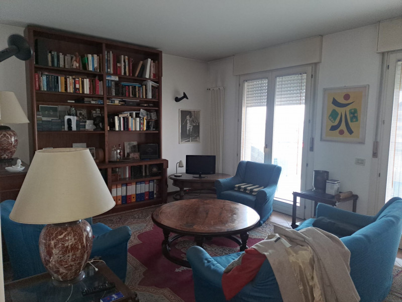 IN ESCLUSIVA
Proponiamo in vendita splendido appartamento al piano quarto con eccellente vista pa...