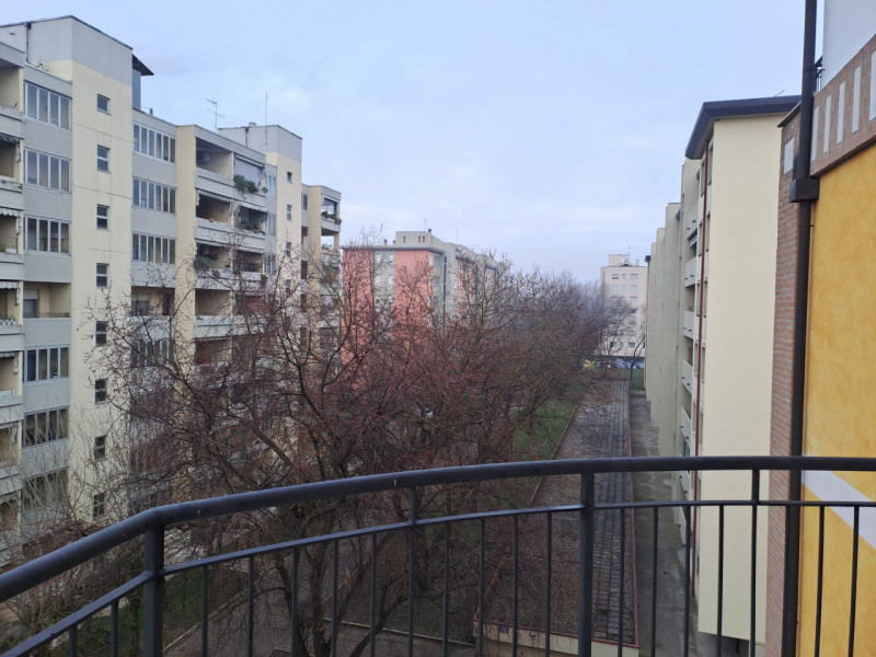 IN ESCLUSIVA
Proponiamo in vendita splendido appartamento al piano quarto con eccellente vista pa...