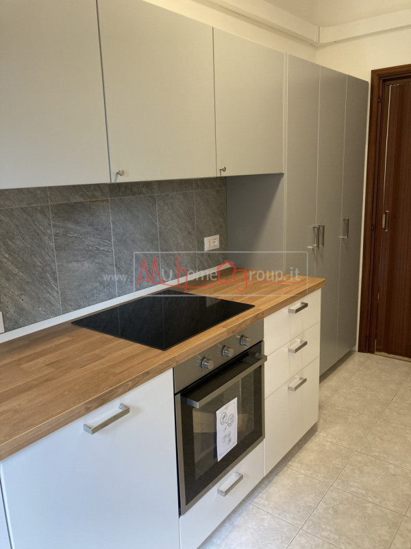 PALTANA: Affittasi posto letto in camera doppia, per una studentessa, in appartamento condiviso; ...