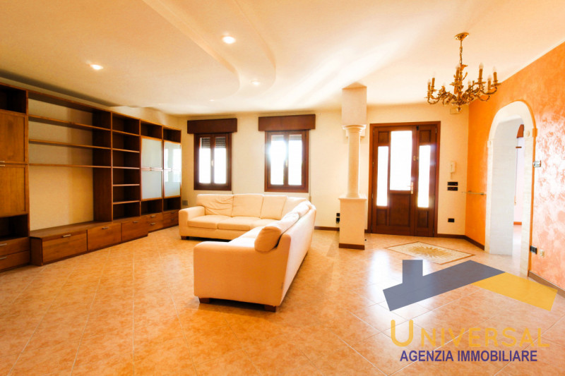 SANTA GIUSTINA IN COLLE - In quartiere residenziale, lontano da traffico e rumori, ma al contempo...