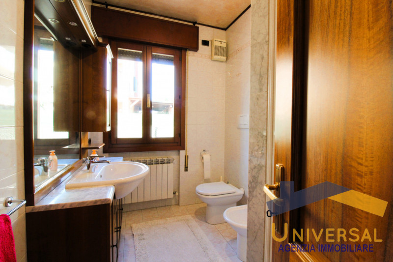 SANTA GIUSTINA IN COLLE - In quartiere residenziale, lontano da traffico e rumori, ma al contempo...