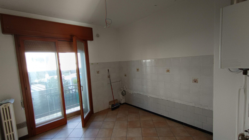 Piazzola sul Brenta: in bellissima zona in centro al paese, comodissimo a scuole, negozi, superme...