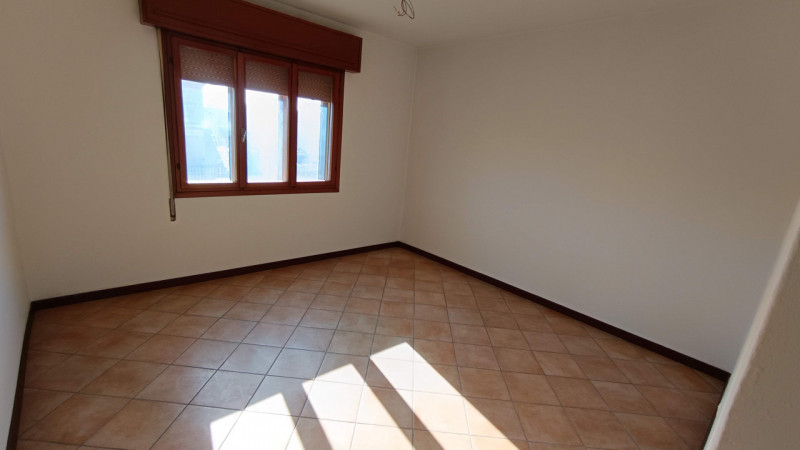 Piazzola sul Brenta: in bellissima zona in centro al paese, comodissimo a scuole, negozi, superme...