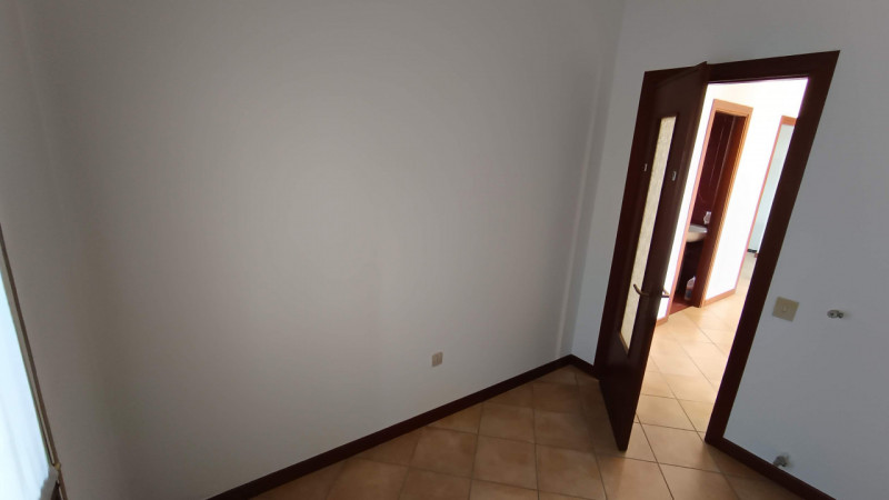 Piazzola sul Brenta: in bellissima zona in centro al paese, comodissimo a scuole, negozi, superme...