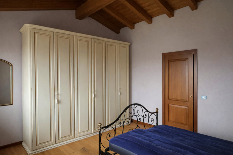 VICENZA EST: nelle immediate vicinanze del Centro Commerciale Palladio, in posizione tranquilla e...