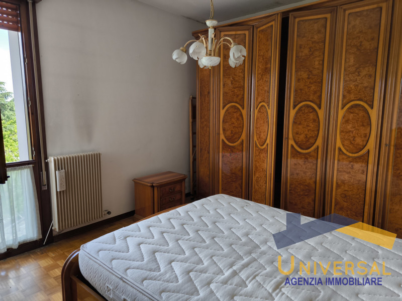 CAMPOSAMPIERO – in zona centralissima comoda a tutti i principali servizi quali scuole, ospedale,...