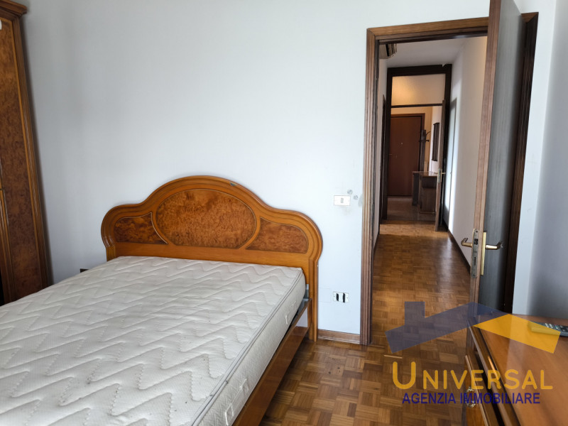 CAMPOSAMPIERO – in zona centralissima comoda a tutti i principali servizi quali scuole, ospedale,...
