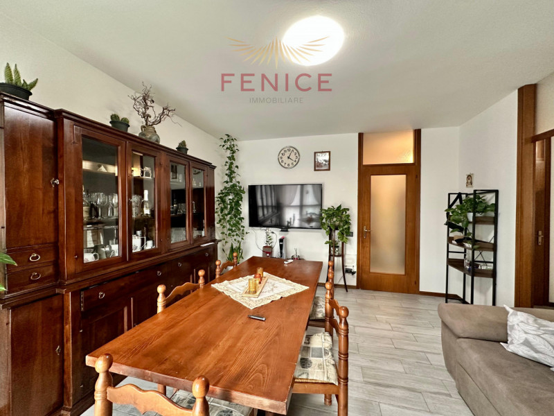 Nel cuore di Biadene di Montebelluna, in una zona centrale e comodissima a tutti i servizi di pri...