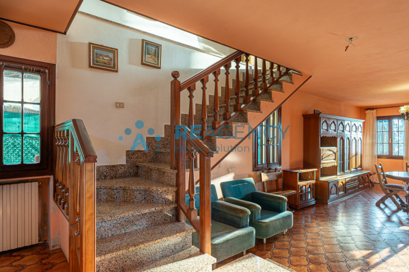 TRISSINO - Contrà Nobile

Cerchi una casa diversa dalle altre?
Qui puoi vivere in centro paese, g...