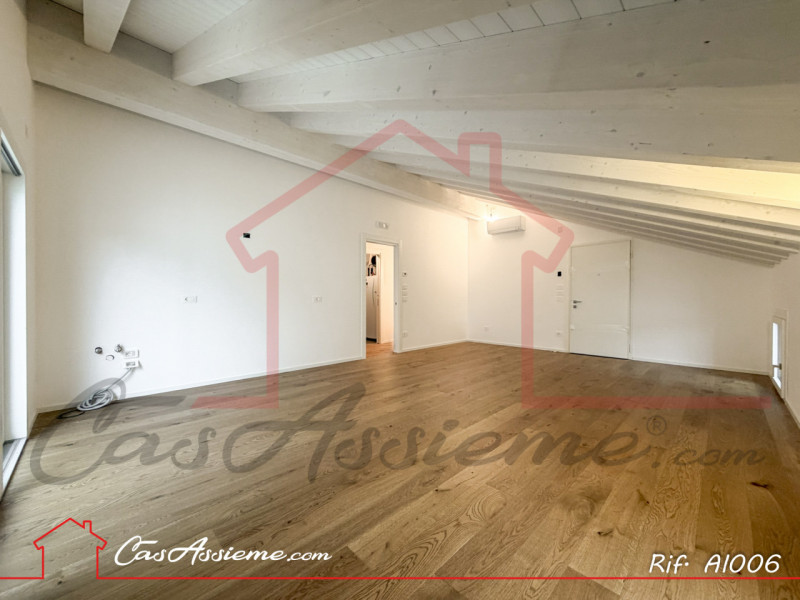 Rif. AI006
CHIAVI IN MANO - POSSIBILITA' DI AGEVOLAZIONI SISMABONUS
All’ultimo piano di un elegan...