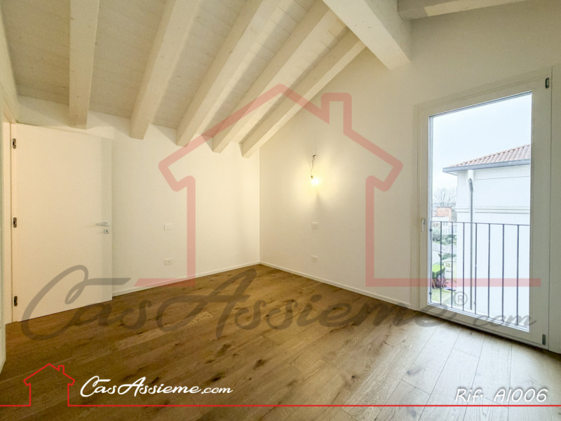 Rif. AI006
CHIAVI IN MANO - POSSIBILITA' DI AGEVOLAZIONI SISMABONUS
All’ultimo piano di un elegan...