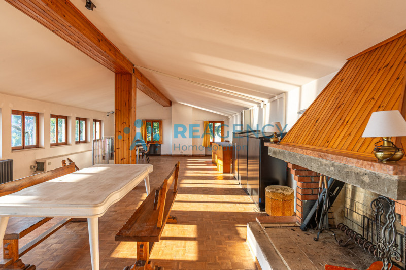 TRISSINO - Contrà Nobile

Cerchi una casa diversa dalle altre?
Qui puoi vivere in centro paese, g...