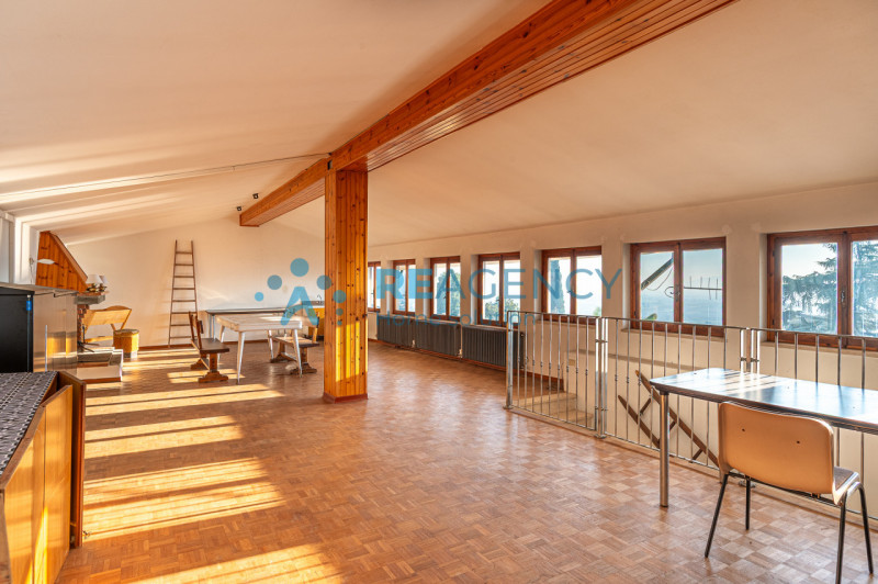 TRISSINO - Contrà Nobile

Cerchi una casa diversa dalle altre?
Qui puoi vivere in centro paese, g...