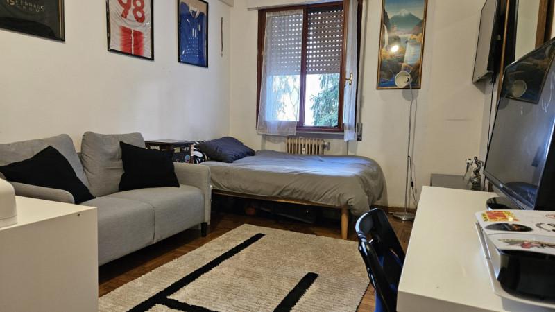 Proponiamo in vendita un accogliente appartamento bilocale di circa 35 mq situato nel cuore della...