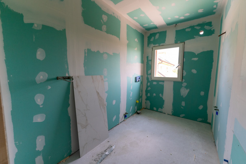 Porzione di bifamiliare di nuova realizzazione situata in zona residenziale molto tranquilla ma c...