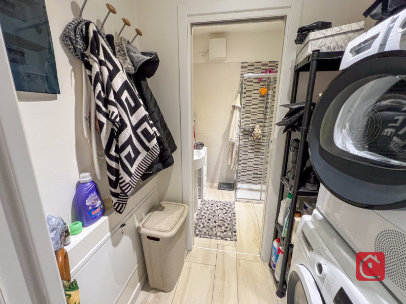 Proponiamo in vendita arioso appartamento di recentissima costruzione (Fine 2018) al secondo e ul...