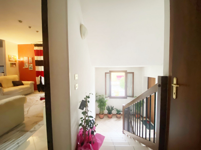 (Per INFO Mara 3481536890) NOSTRA ESCLUSIVA - A Breda di Piave, situato in posizione centrale e b...