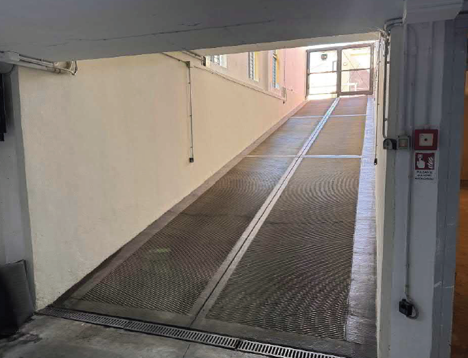 A.A. 351-244

Vendita all'asta - garage al piano interrato in data 17 marzo 2026

Descrizione: tr...