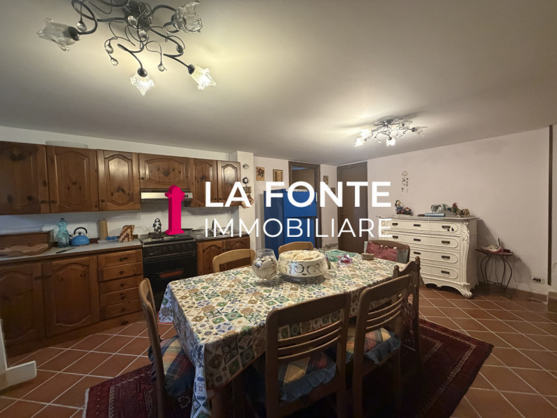 PERAGA DI VIGONZA - PORZIONE DI BIFAMILIARE sviluppata su tre livelli per un totale di circa 200 ...