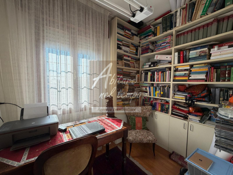 CITTADELLA (PD)

Proponiamo in esclusiva una splendida bifamiliare ideale per la famiglia, dispos...