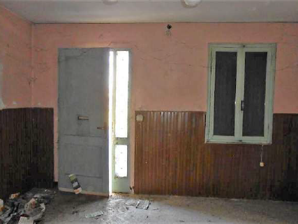 Rif. A.A.70-22

Vendita all'asta - abitazione su 3 piani con negozio in data 17 maggio 2026

Desc...