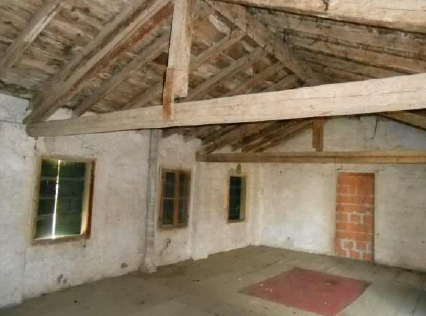 Rif. A.A.70-22

Vendita all'asta - abitazione su 3 piani con negozio in data 17 maggio 2026

Desc...