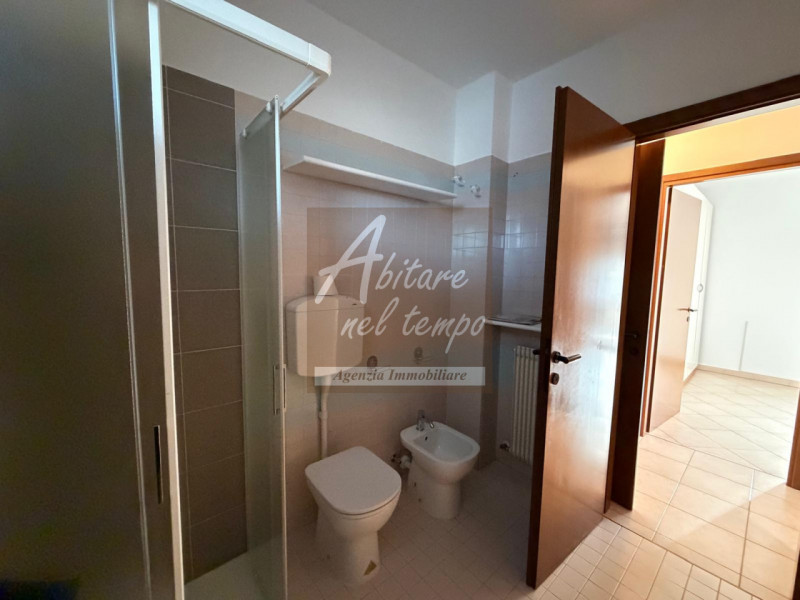 CITTADELLA (PD) - VIA COMPOSTELLA

Proponiamo in esclusiva un appartamento bicamere al primo pian...