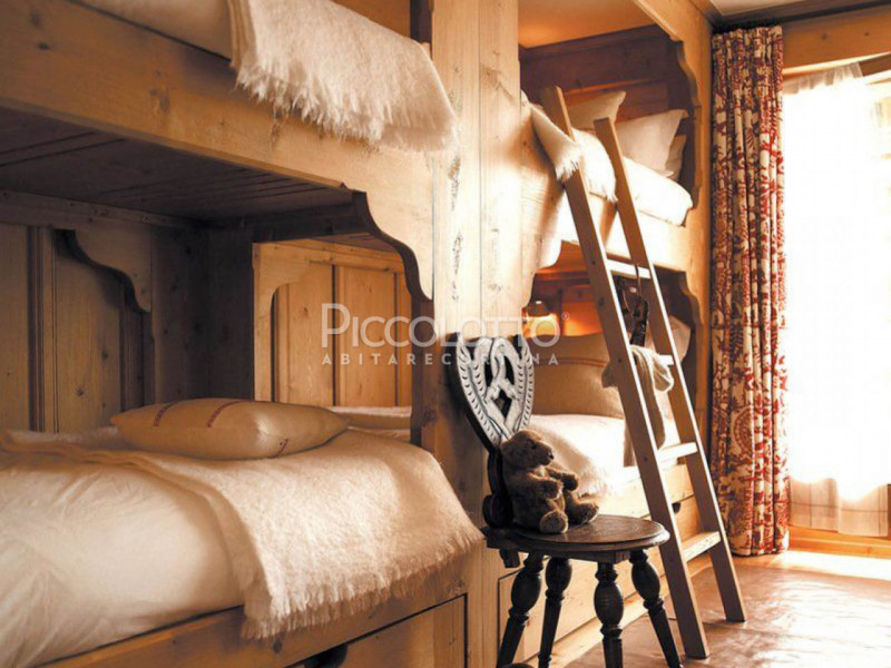 Rif. A5450 - Cortina d’Ampezzo, Regina delle Dolomiti, destinazione d’eccellenza per chi ama stil...