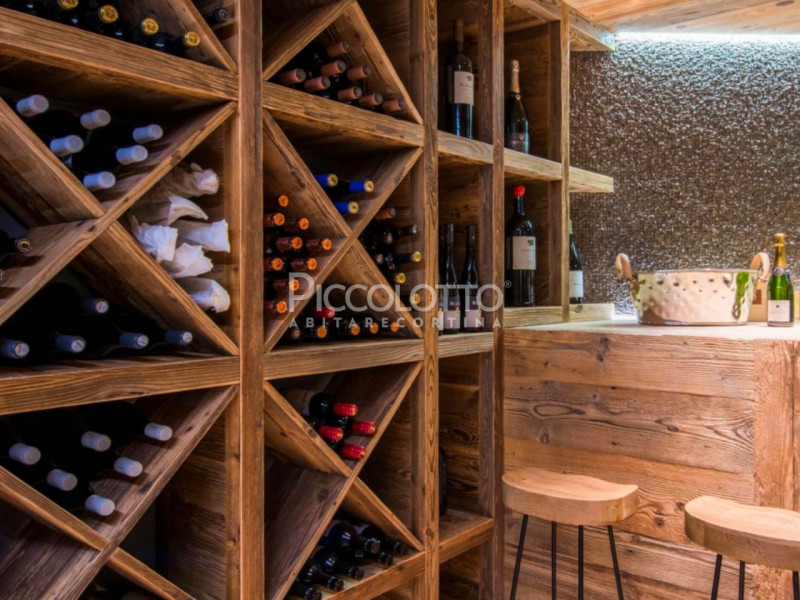 Rif. A5450 - Cortina d’Ampezzo, Regina delle Dolomiti, destinazione d’eccellenza per chi ama stil...