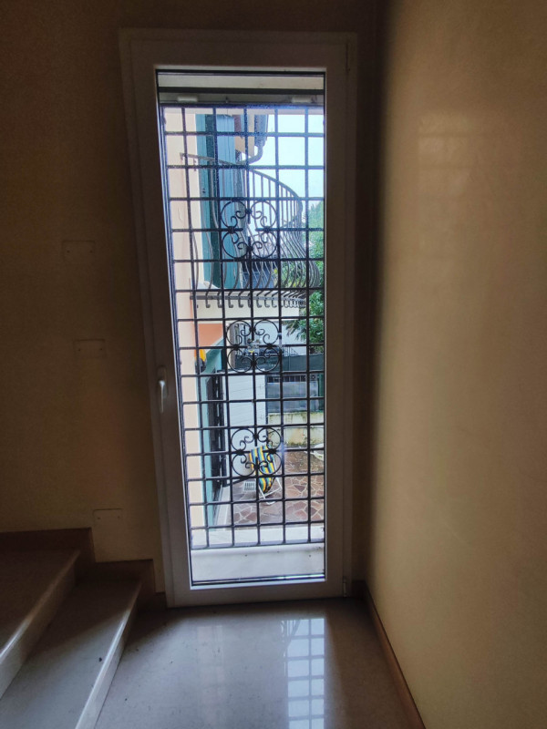 RESIDENZA DI PRESTIGIO – CASA SINGOLA CON GIARDINO PRIVATO

ZONA SAN CARLO / ARCELLA

In una dell...