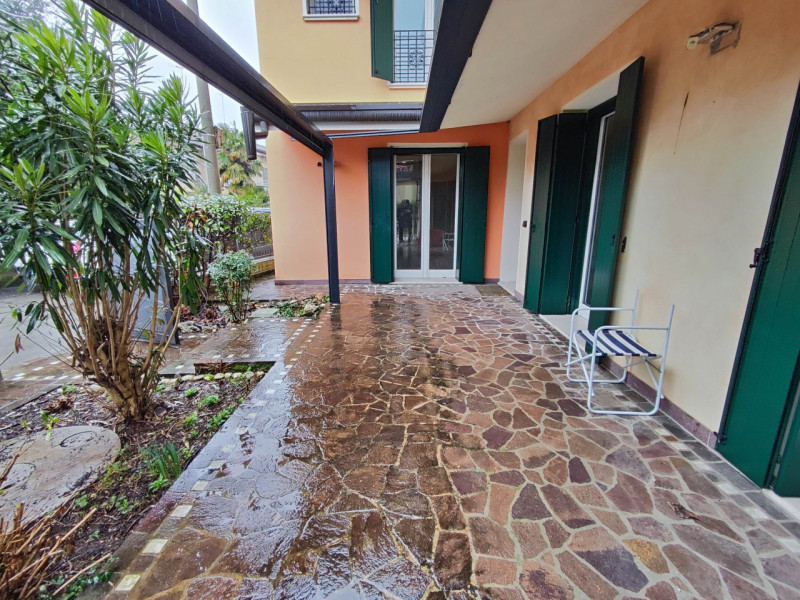 RESIDENZA DI PRESTIGIO – CASA SINGOLA CON GIARDINO PRIVATO

ZONA SAN CARLO / ARCELLA

In una dell...