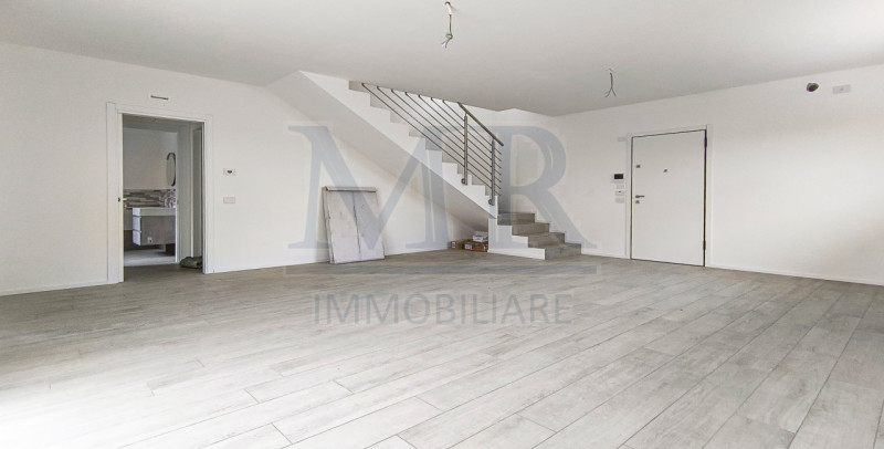 ABANO GIARRE - MR280A
NUOVA BIFAMILIARE CON GIARDINO -  Cl. Energ. "A4"

Splendida Villetta dispo...