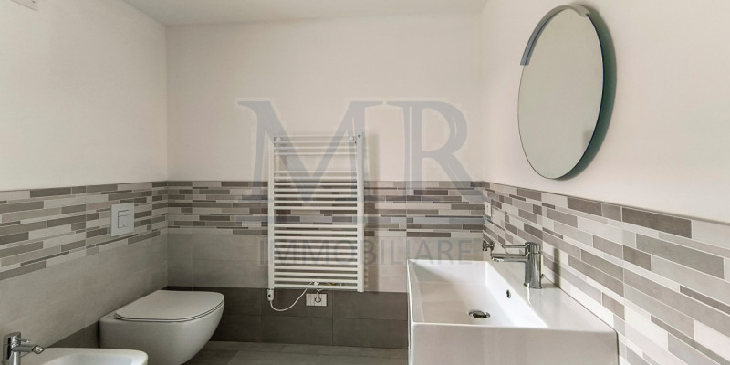 ABANO GIARRE - MR280A
NUOVA BIFAMILIARE CON GIARDINO -  Cl. Energ. "A4"

Splendida Villetta dispo...