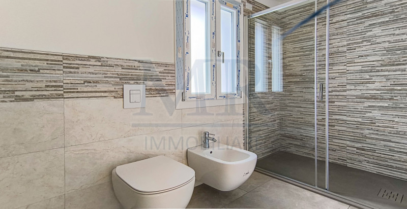 ABANO GIARRE - MR280A
NUOVA BIFAMILIARE CON GIARDINO -  Cl. Energ. "A4"

Splendida Villetta dispo...