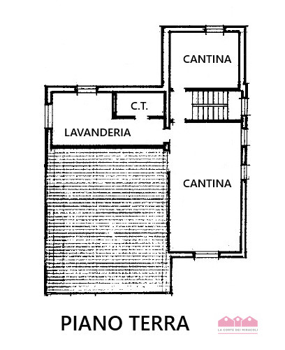 ARCUGNANO: CASA SINGOLA SVILUPPATA SU TRE LIVELLI COMPOSTA DA TRE CAMERE DA LETTO, STUDIO, SOGGIO...