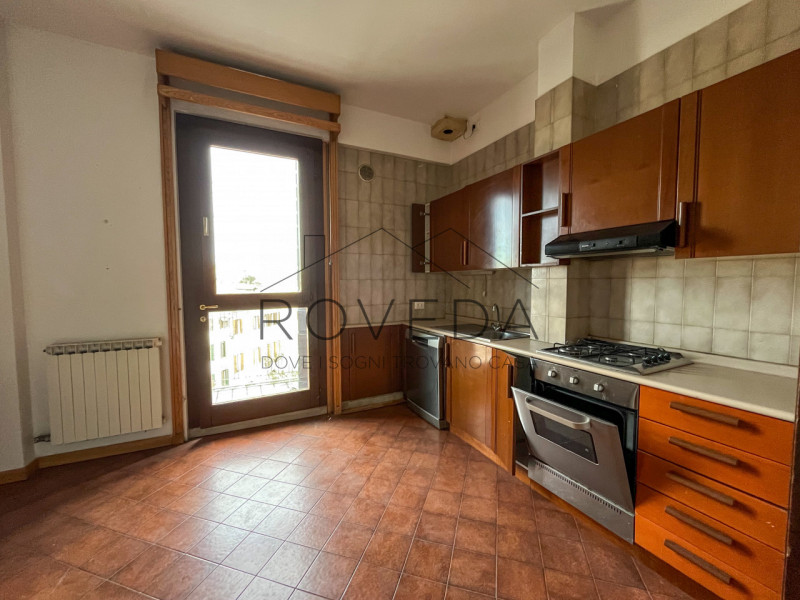 TREVISO - CENTRO STORICO

RIFERIMENTO: TV35

L'agenzia Roveda Immobiliare ha il piacere di presen...