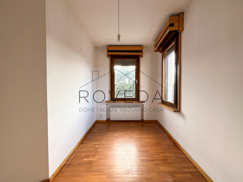 TREVISO - CENTRO STORICO

RIFERIMENTO: TV35

L'agenzia Roveda Immobiliare ha il piacere di presen...