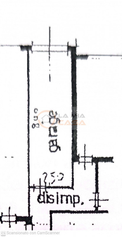 In zona centrale a Piove di Sacco, proponiamo in vendita un elegante appartamento quadrilocale di...