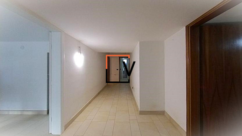 V401 - Proponiamo in vendita casa singola in classe energetica A4 con circa 2.000mq di giardino e...