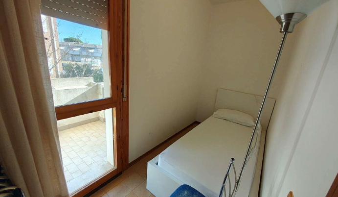 Rif. A.A.72-24

Vendita all'asta - appartamento al 1° piano in data 18 marzo 2026

Descrizione: t...