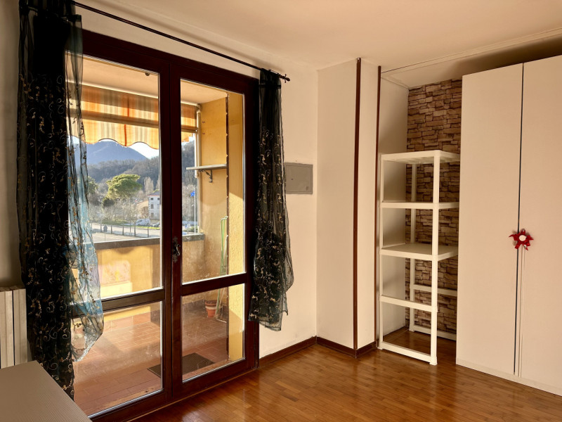 Nel cuore della tranquilla località di Bresseo, nel comune di Teolo, proponiamo in vendita un acc...