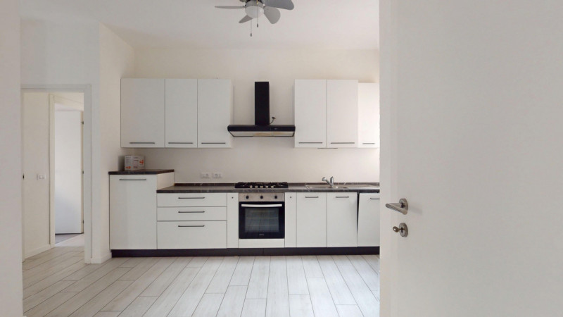 Moderno trilocale in affitto nel cuore di Santa Bertilla, a pochi passi da tutti i principali ser...