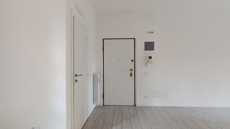 Moderno trilocale in affitto nel cuore di Santa Bertilla, a pochi passi da tutti i principali ser...