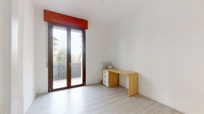 Moderno trilocale in affitto nel cuore di Santa Bertilla, a pochi passi da tutti i principali ser...