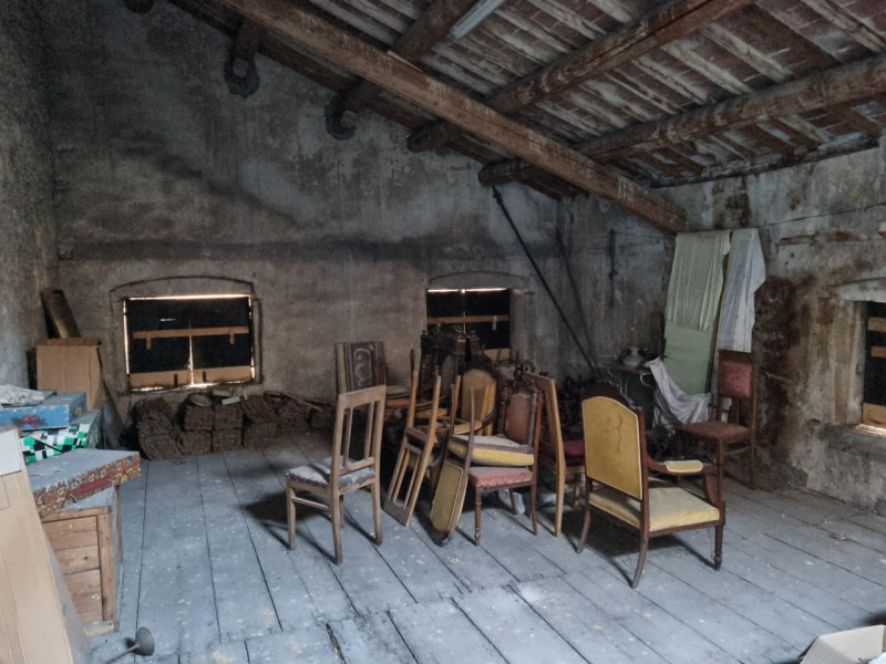 Noventa Vicentina (VI) Via Umberto Masotto, a 2 passi a piedi dal centro del paese proponiamo in ...