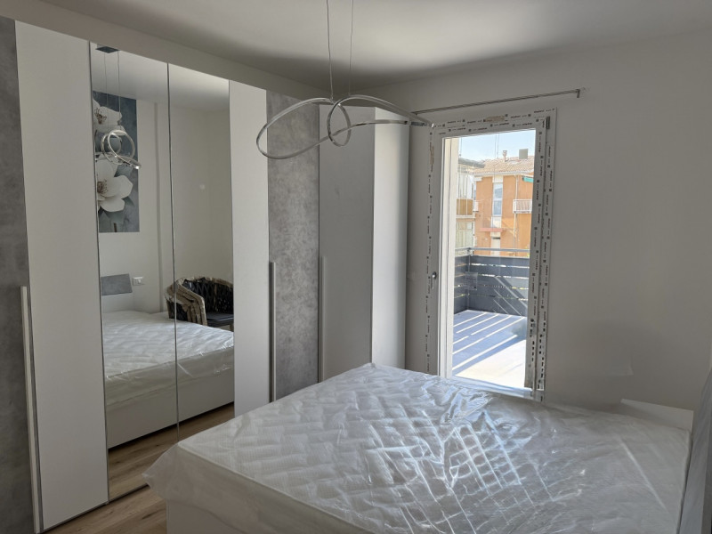 (Per INFO Fabrizio 333 7743912) In zona Ghirada, a poco meno di 2 km dal centro storico, in un co...